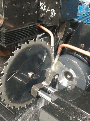 Высокоточная CNC Tct машина для заточки лезвия пилы