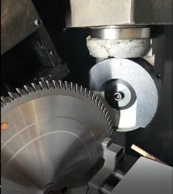 Машина для шлифования с помощью ЦПУ (CNC Precision)